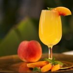 Enjoy this bellini cocktail this summer! 25