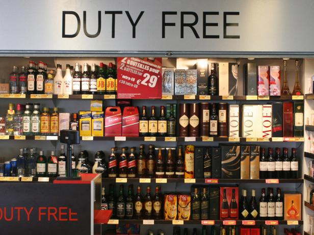 Liquor apex body requests ministry to not reduce duty on imports 25