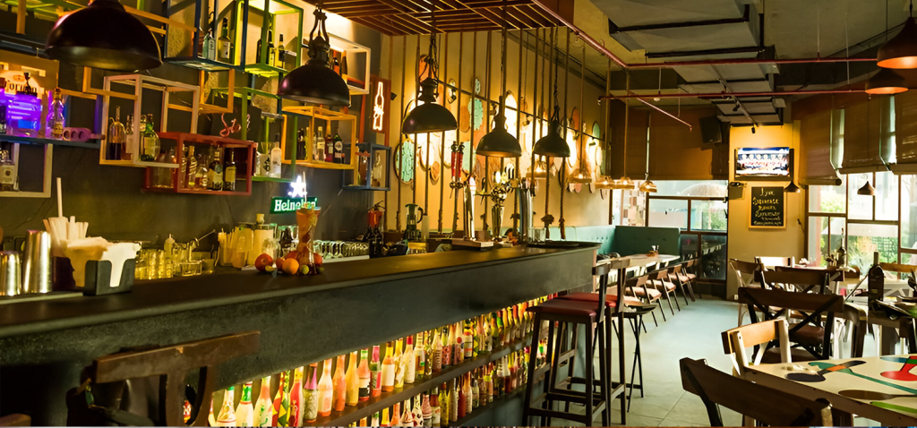 Top 10 Bars in Mumbai 34