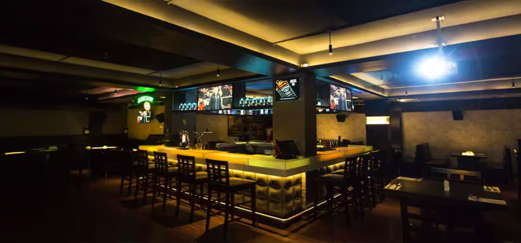 Top 10 Bars in Chennai 30